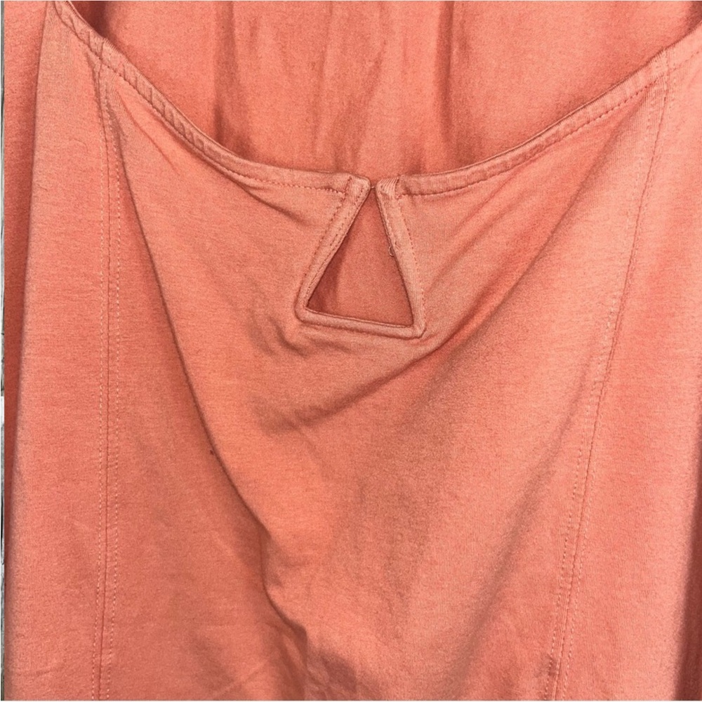 Torrid Foxy Notch Neck Cap Sleeve Salmon Blouse - Picture 3 of 5
